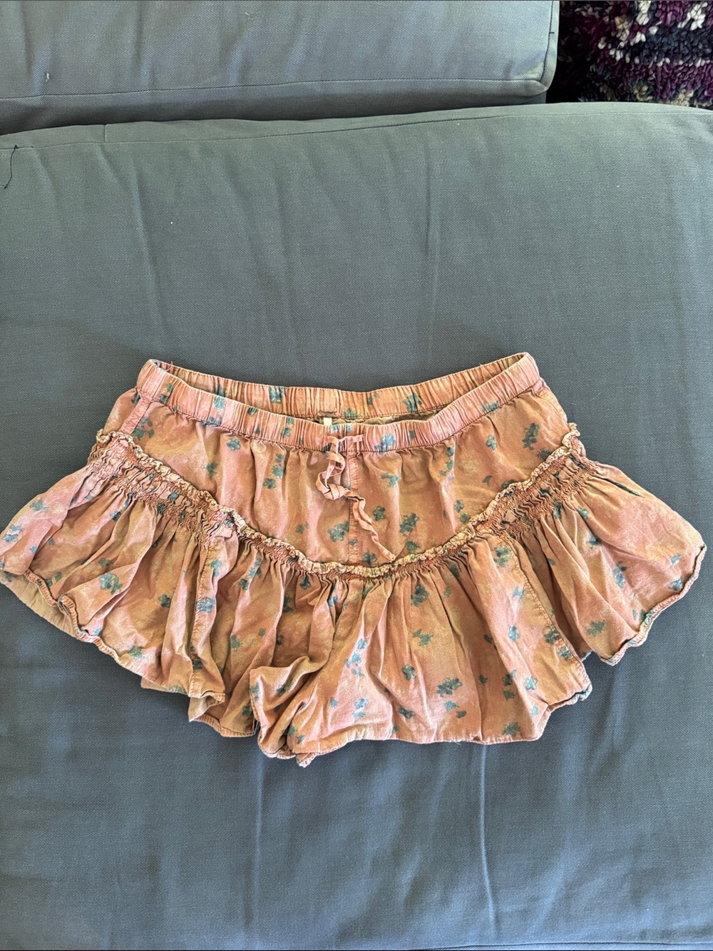 Free People Women’s Ruffled Peach Floral Shorts